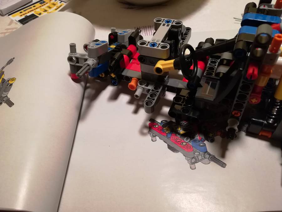 LEGO® 42122