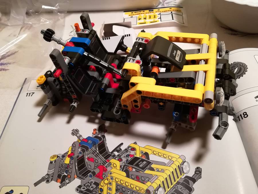 LEGO® 42122