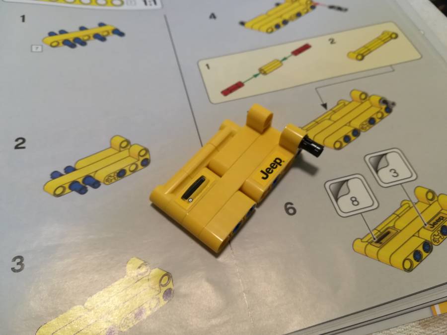 LEGO® 42122