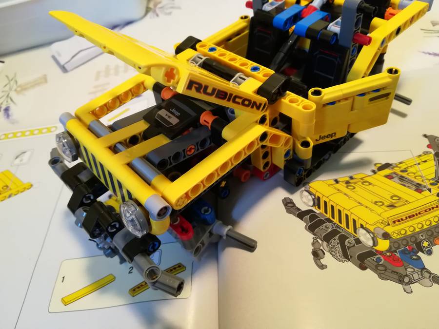 LEGO® 42122
