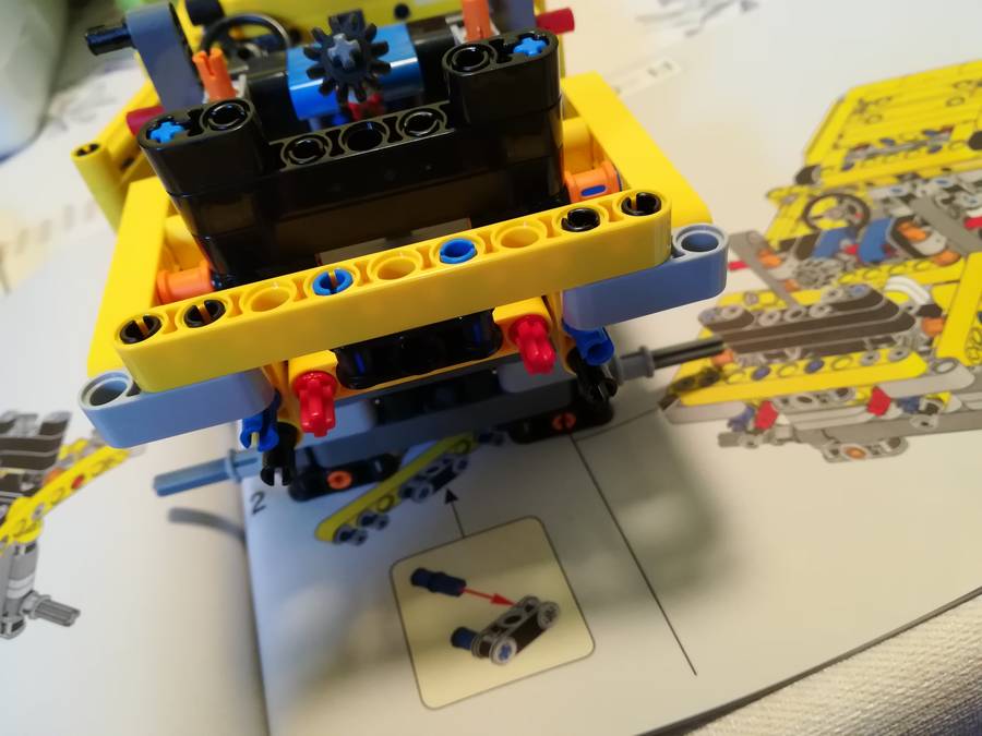 LEGO® 42122