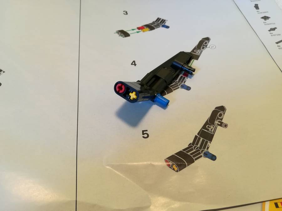 LEGO® 42122