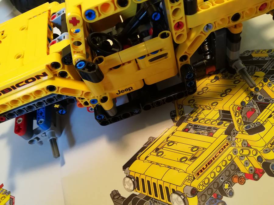 LEGO® 42122