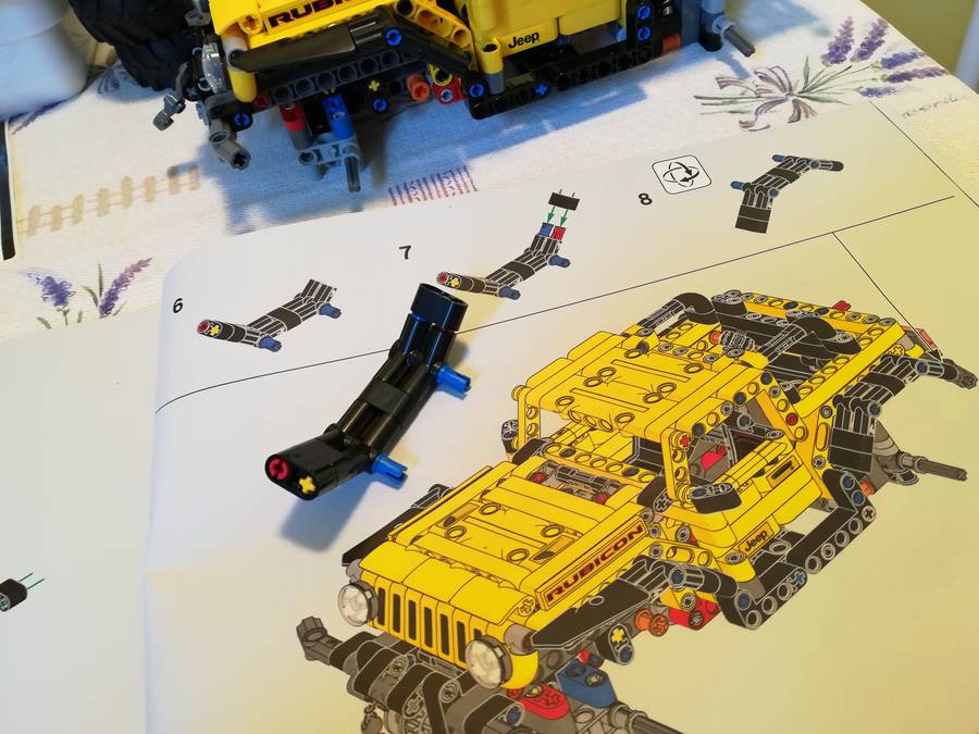 LEGO® 42122