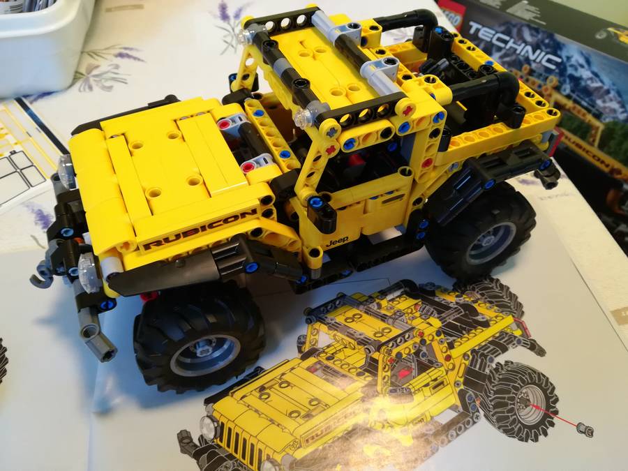 LEGO® 42122