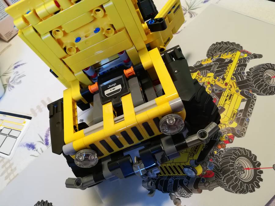 LEGO® 42122