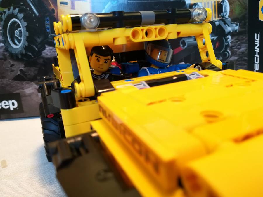 LEGO® 42122