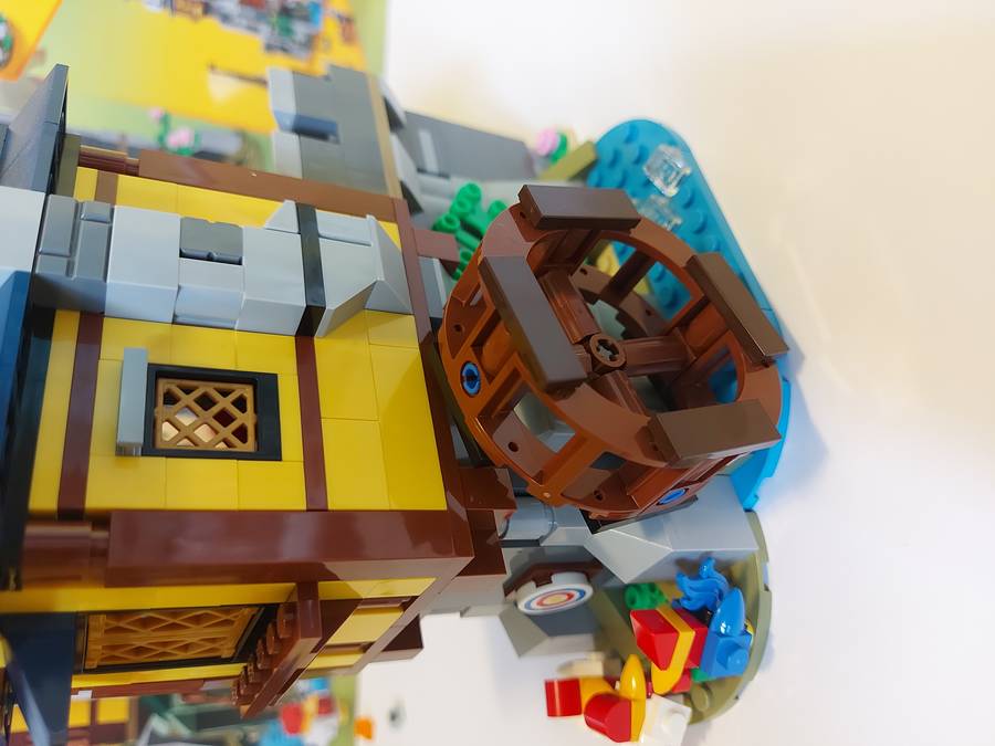 LEGO Creator