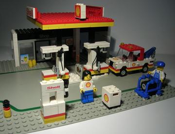 Shell Service Station
