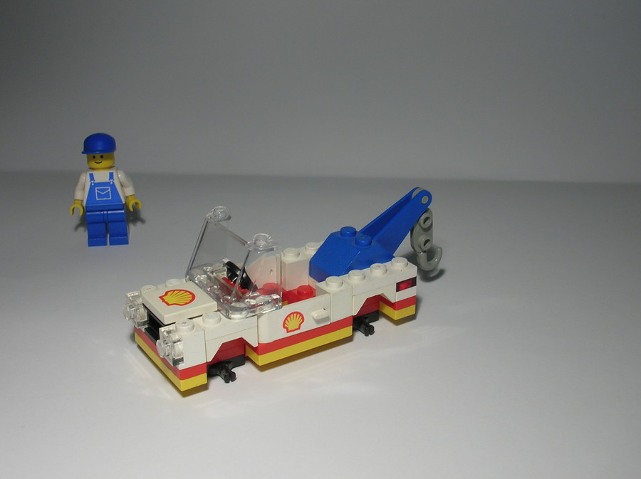 Shell Service Station