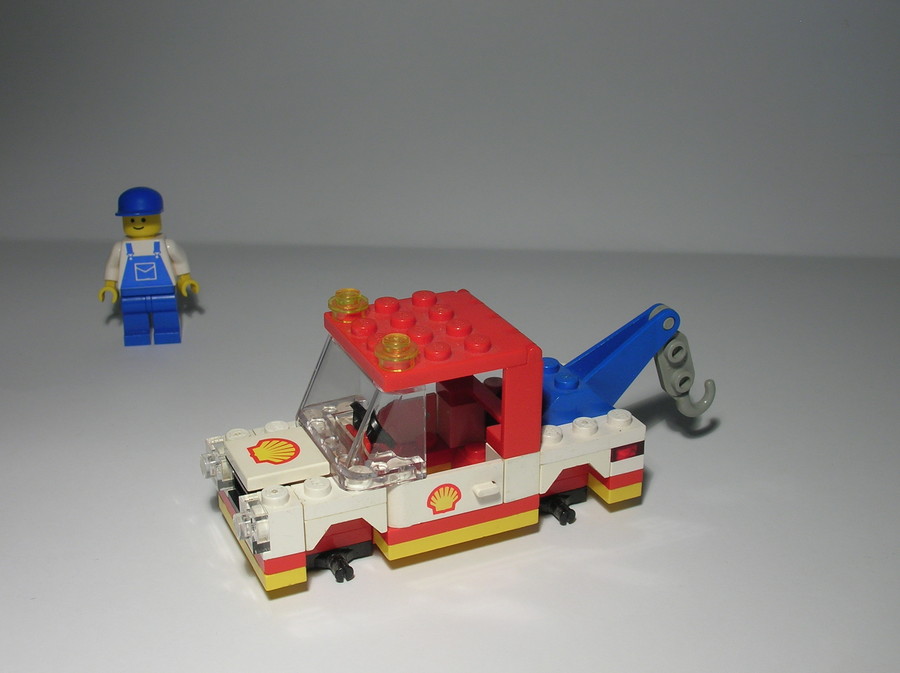 Shell Service Station