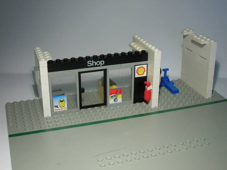 Shell Service Station
