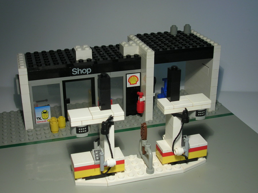 Shell Service Station