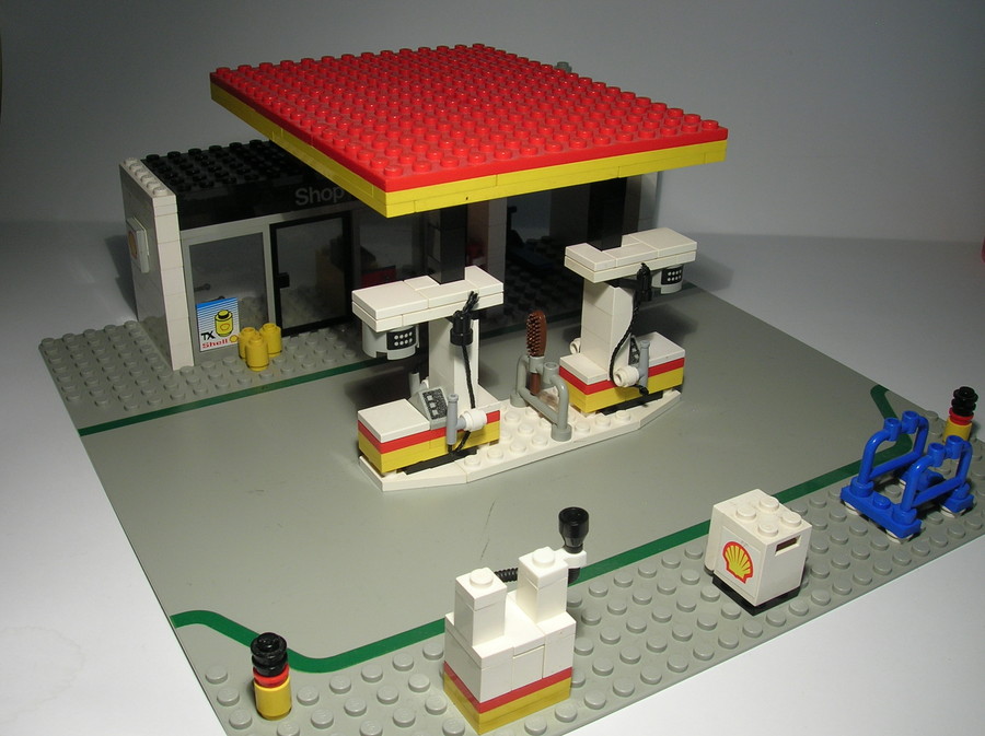 Shell Service Station