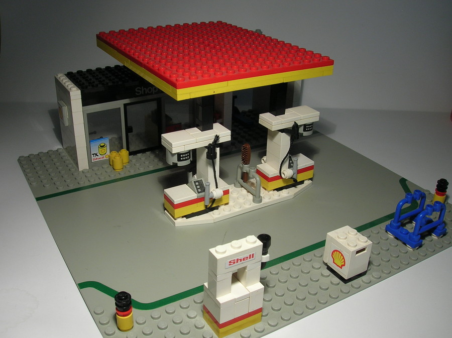 Shell Service Station