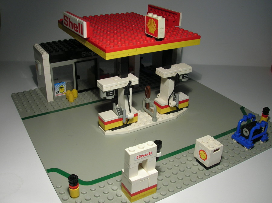 Shell Service Station