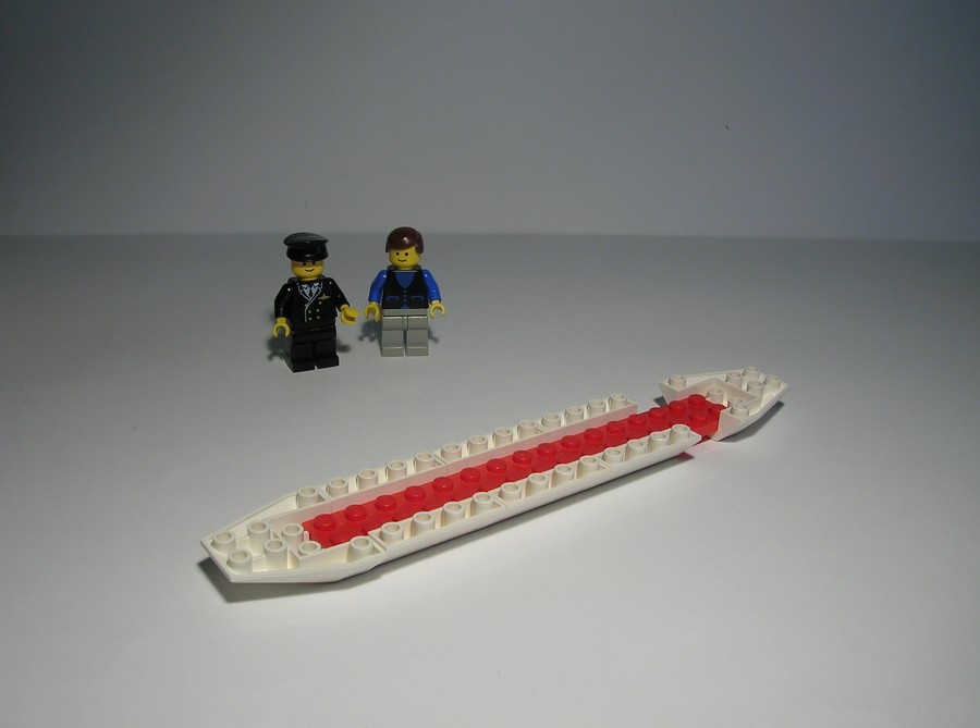 6368-Jet airliner