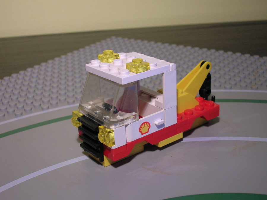 Shell Tow Truck