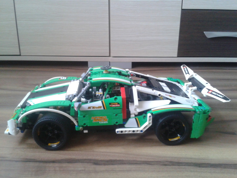Porsche 911 ( átalakított 42039 )