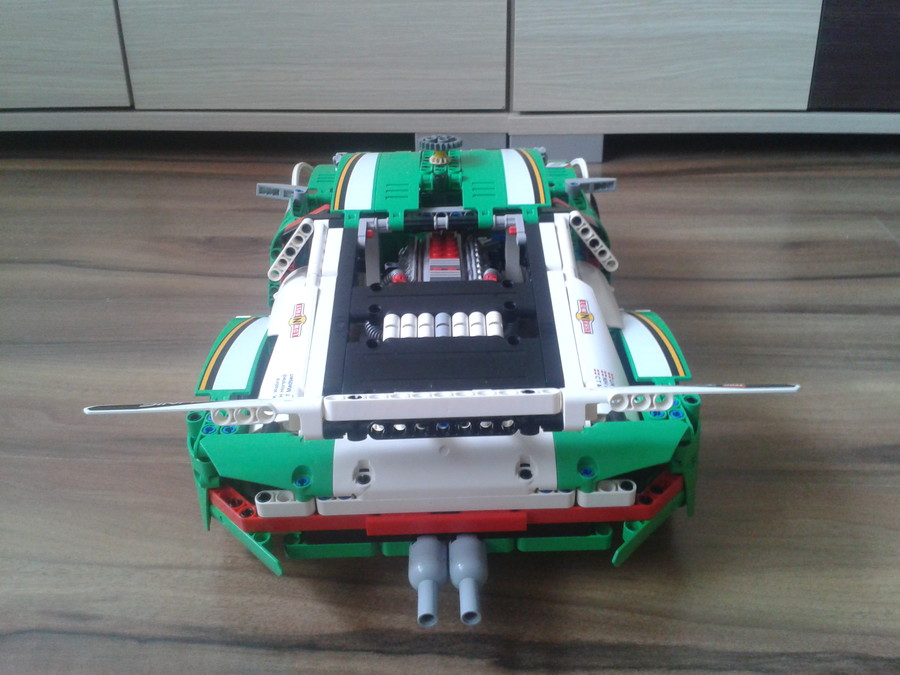 Porsche 911 ( átalakított 42039 )