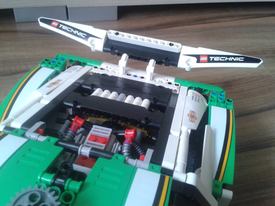 Porsche 911 ( átalakított 42039 )