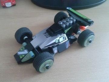 8647 - Night Racer