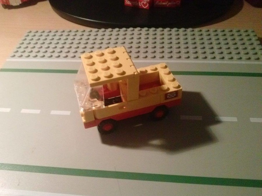 6362 Legoland Post
