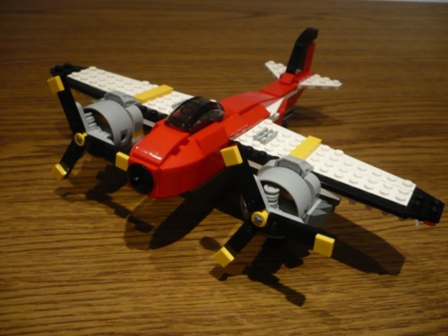 Propeller kalandok 1. Kétmotoros repülő