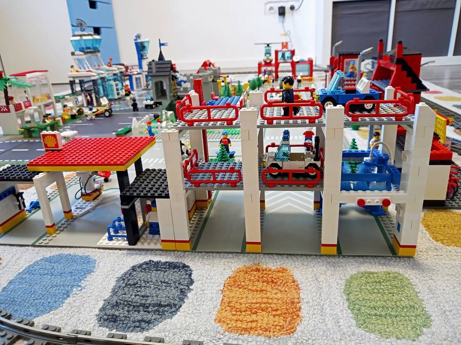 Lego City alapítva 1983