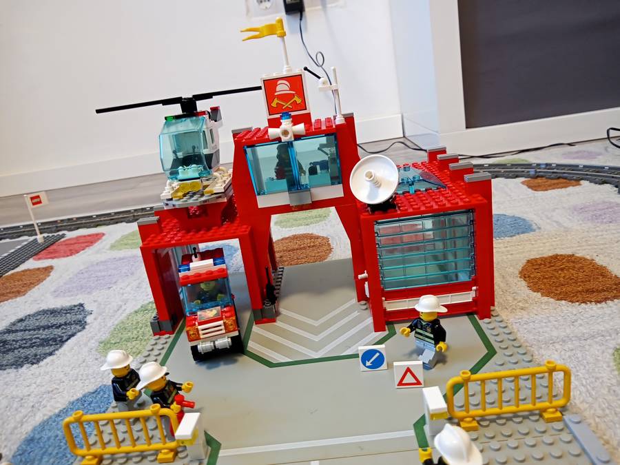 Lego City alapítva 1983