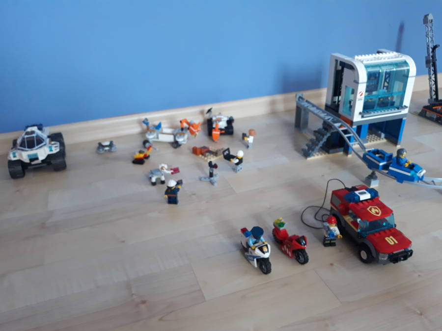 Lego City ürállomás