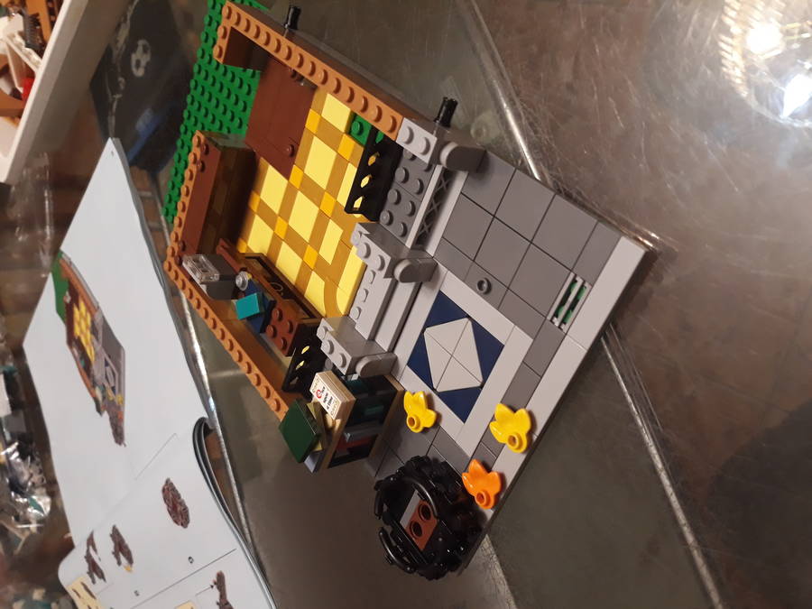 Lego könyvesbolt