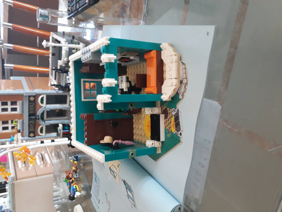 Lego könyvesbolt