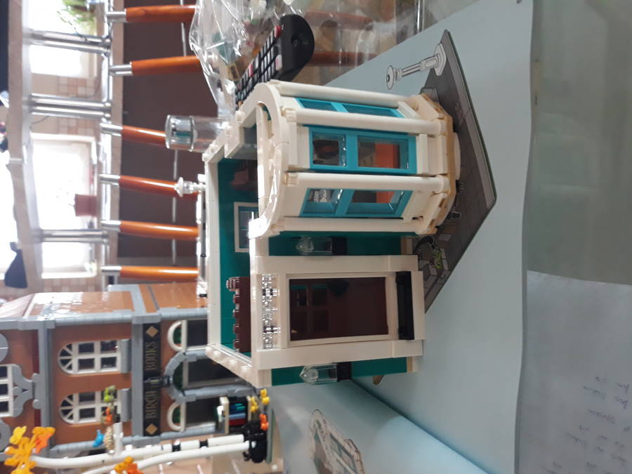 Lego könyvesbolt