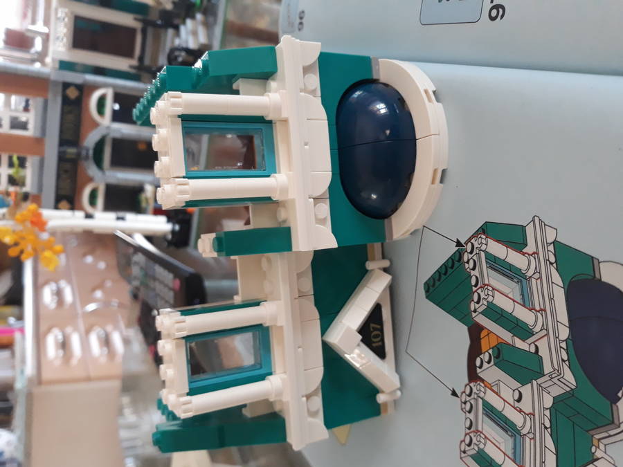 Lego könyvesbolt