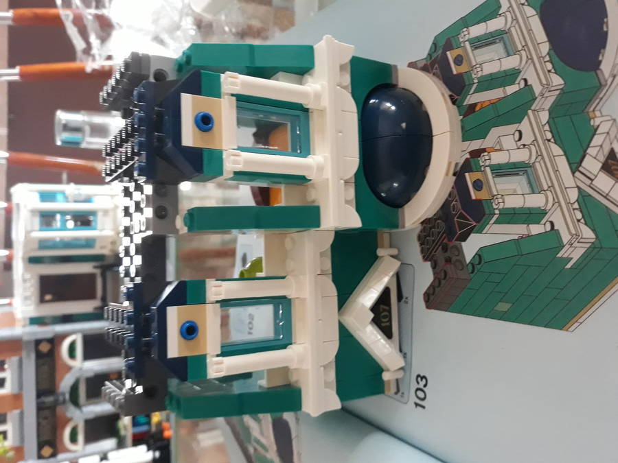 Lego könyvesbolt