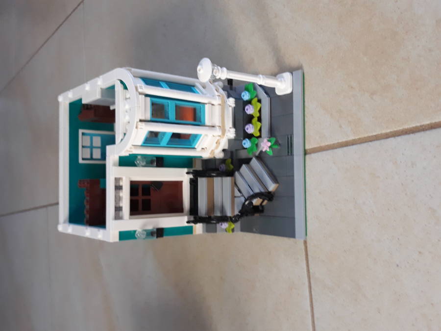Lego könyvesbolt