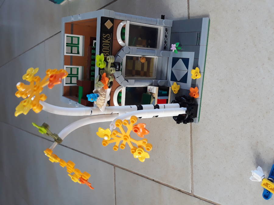Lego könyvesbolt
