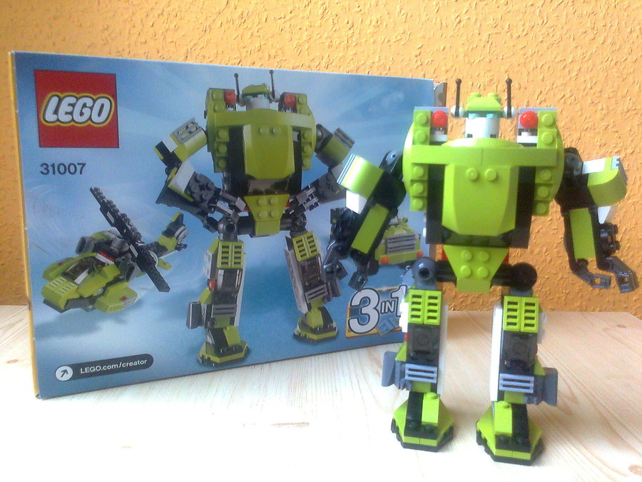 Robot  