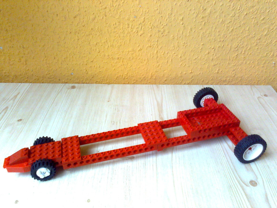 Red Dragster 
