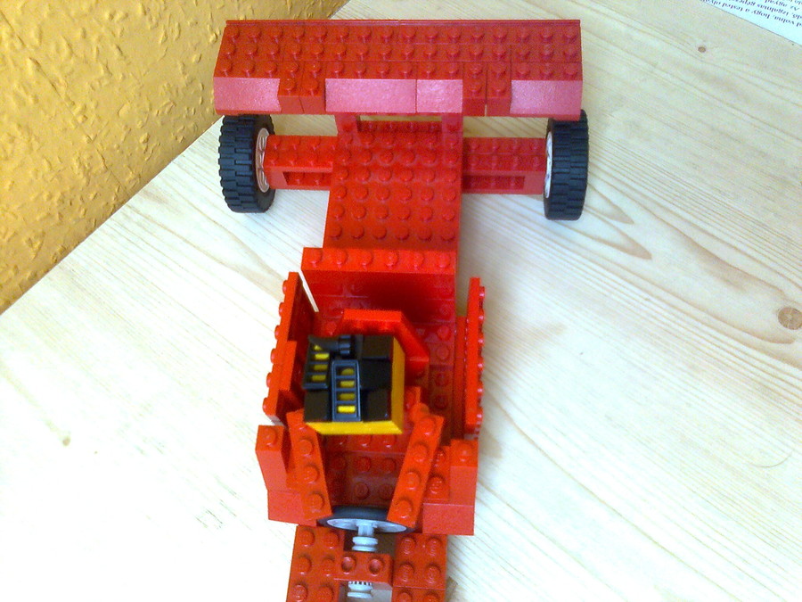 Red Dragster 