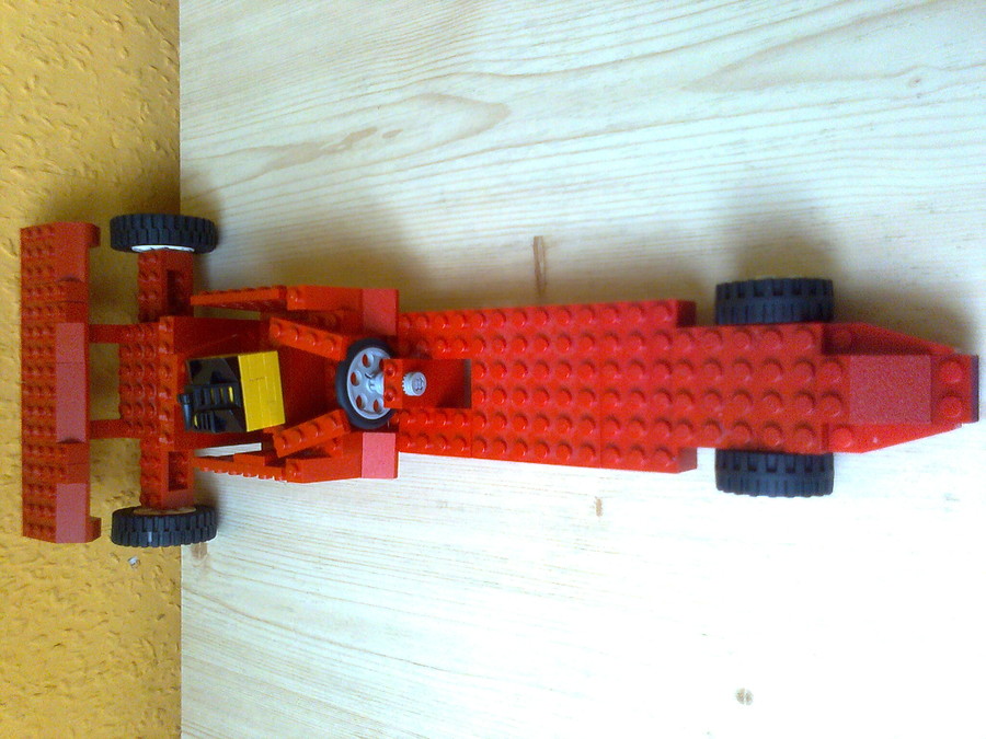 Red Dragster 