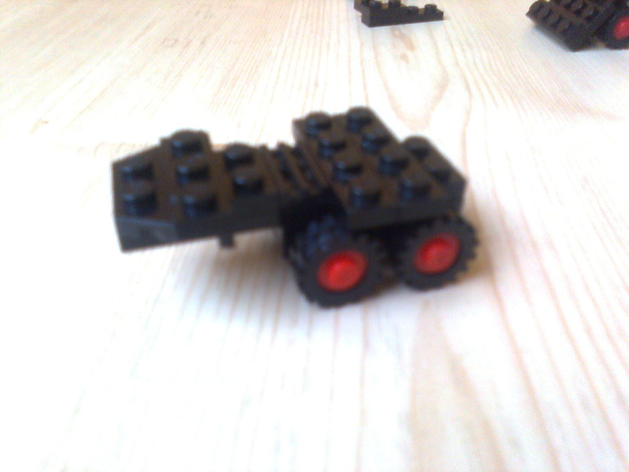 Skorpiómobil KBM