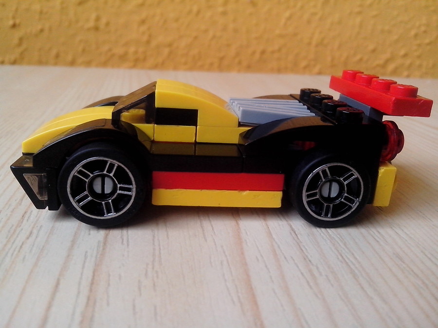 Porsche 31027