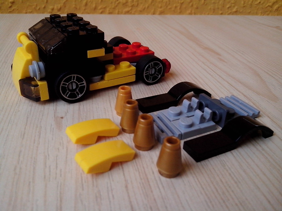 Race Truck 31027