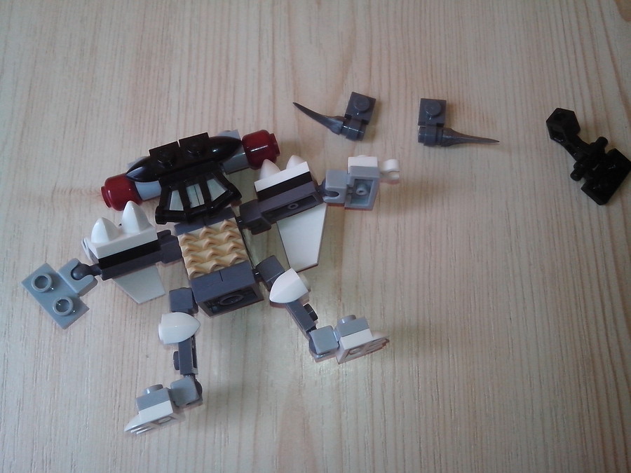 Robot szörnyi KBM