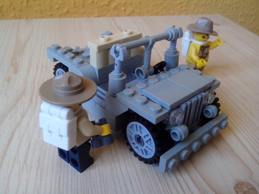 Szafari jeep