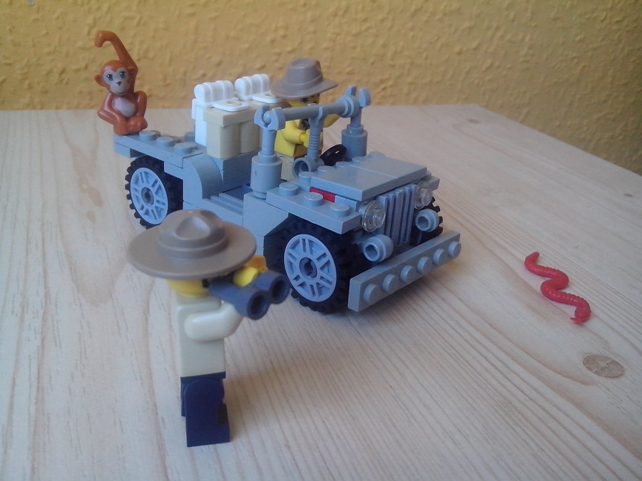 Szafari jeep