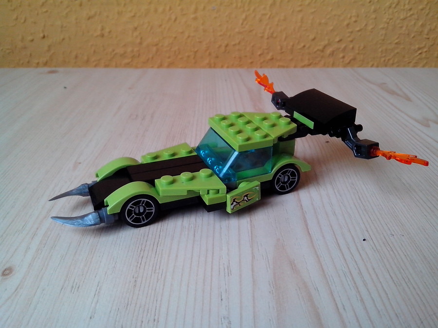 Kaktusz autó KBM