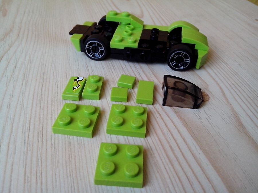 Lime Le Mans Car